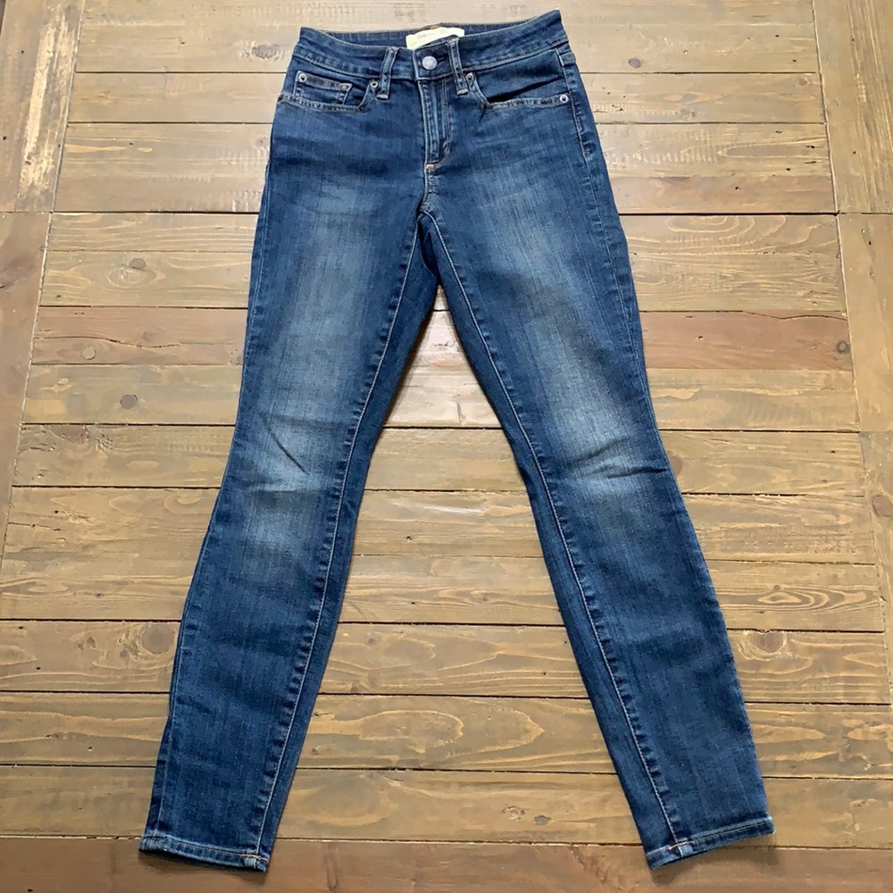 GAP Skinny Jeans